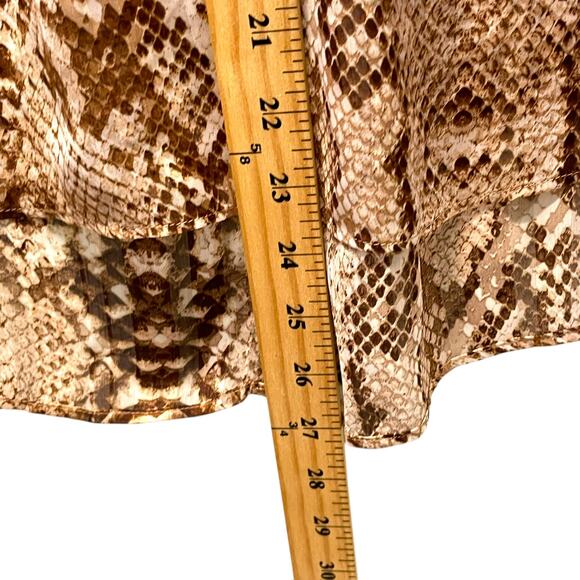 H&M Wide Cut Snakeskin Print Blouse Long Balloon Sleeve Stand Collar Keyhole 4 - Picture 6 of 8